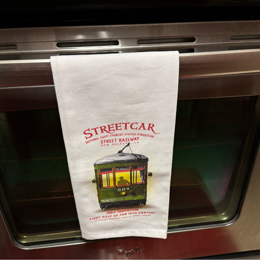 NWOT Streetcar Design Kitchen Towel New Orleans trolley